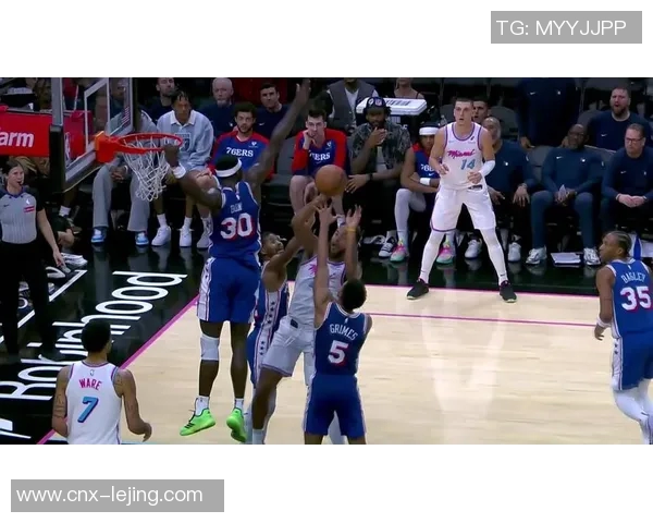 热火队力克76人送对手12连败沃克砍下29分韦尔贡献19分17篮板
